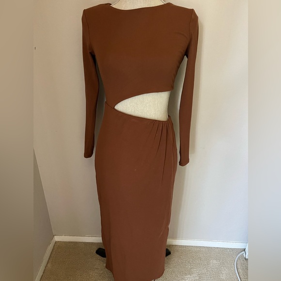 ASTR The Label Westwood Long Sleeve Cutout dress size small - Picture 4 of 5